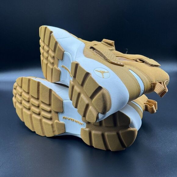 Air Jordan Trunner LX High 'Golden Harvest' - Picture 9 of 13